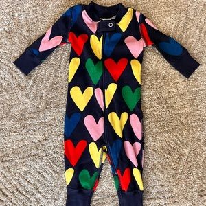 Hanna Anderson hearts zipper sleeper 0-3 mos